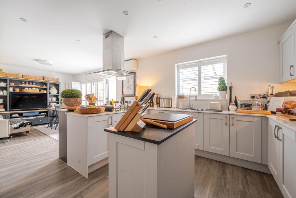 1328188-10-687f96...