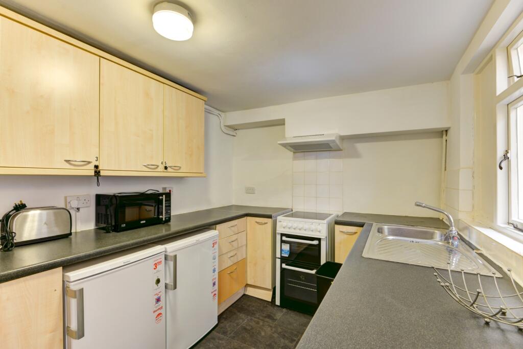 15 Stanley Road Kitchen