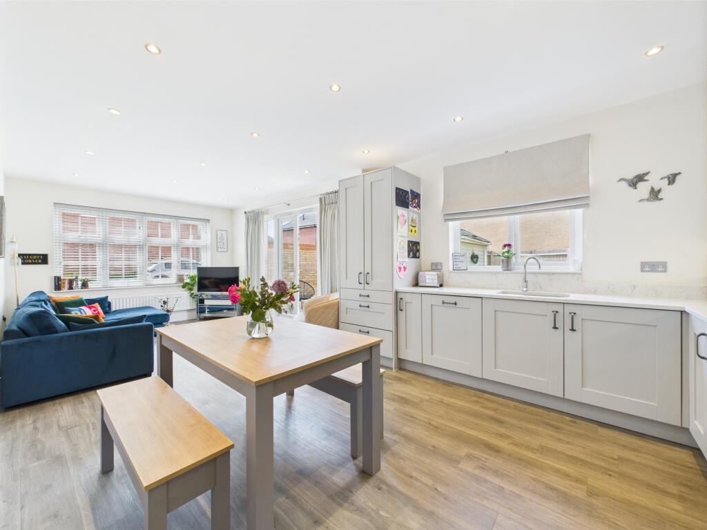 Kitchen Diner