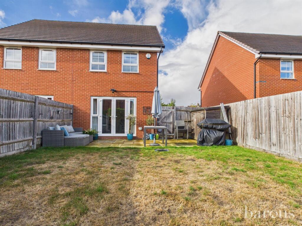 CAM05500G0-PR0052-STILL006 - Copy.jpg