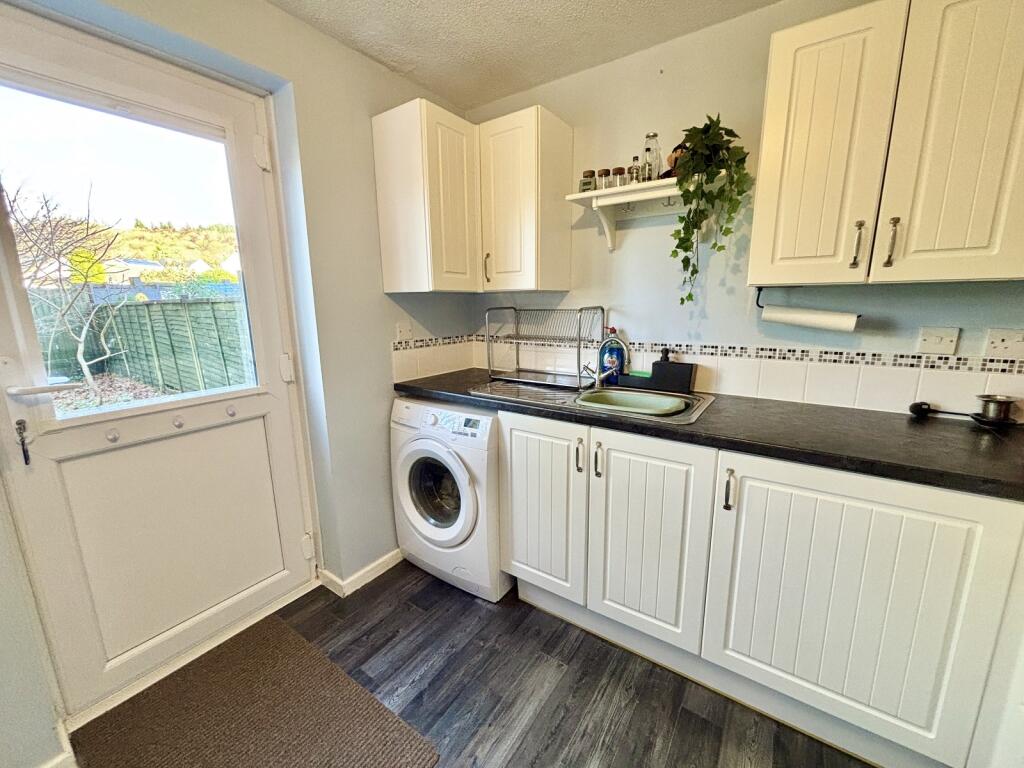 Kitchen / Breakfast Room
