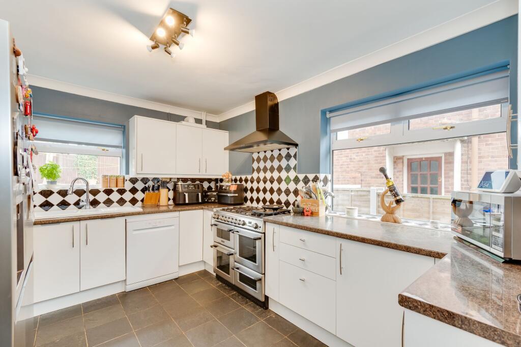 KITCHEN AND LIVING ROOM/DINER