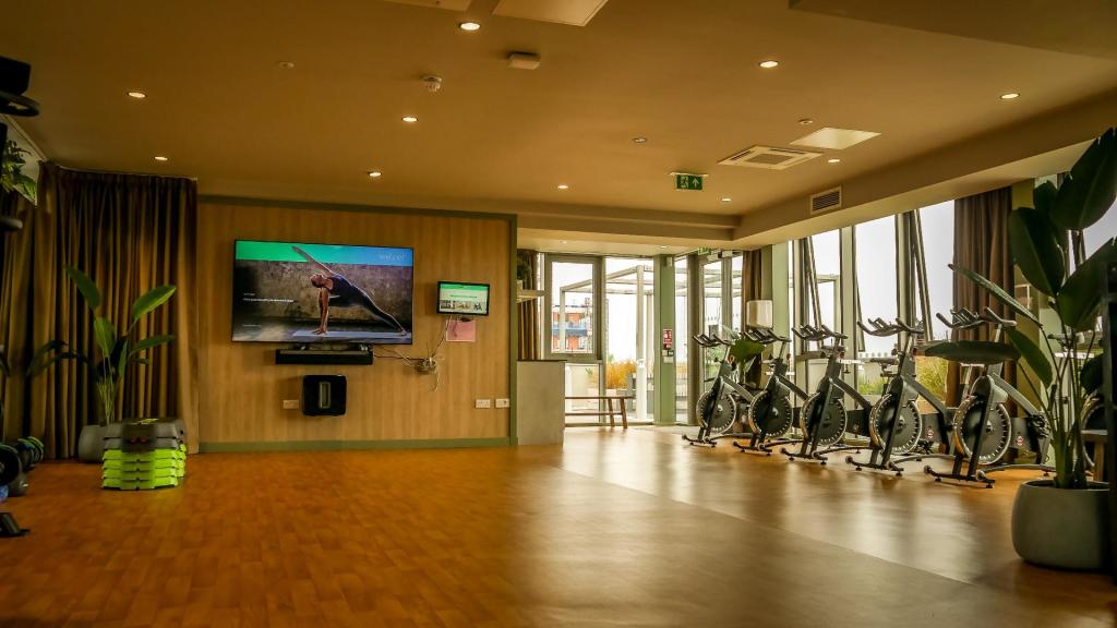 Gym-03.jpg