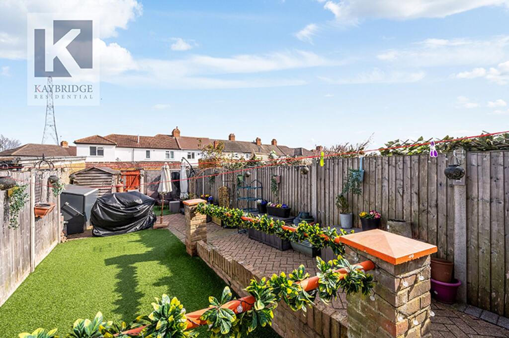 Boscombe Road KT4 8PL