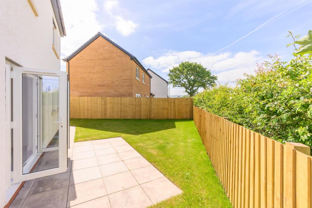 A CLEANER GREENER LIFESTYLE