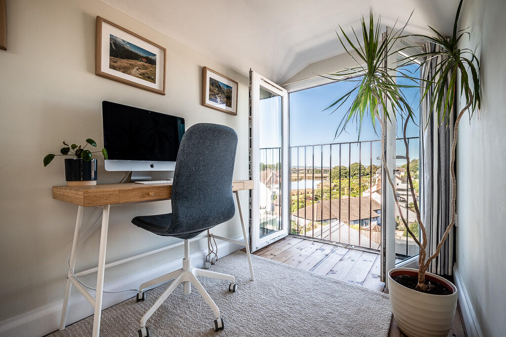 42 Retreat Road -...