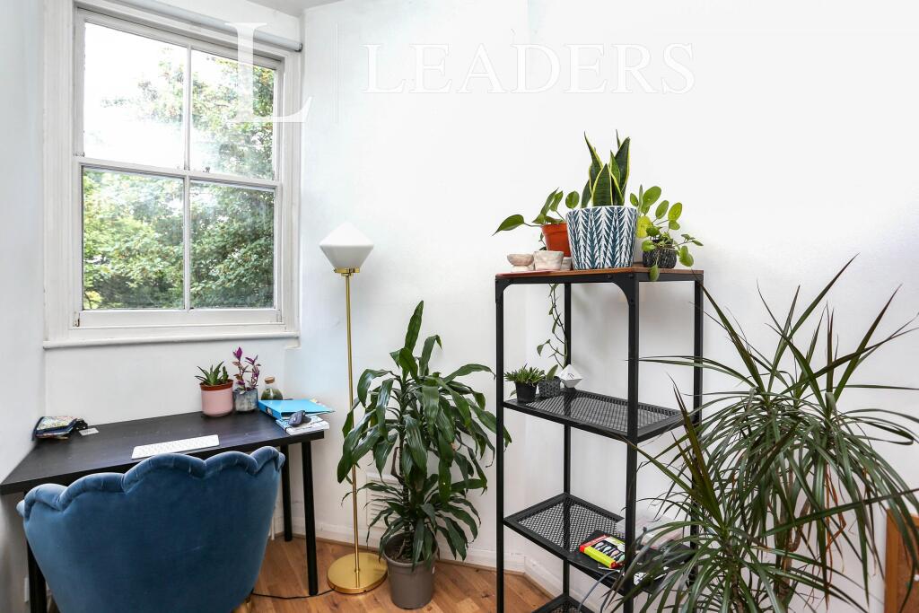 Office (second bedro