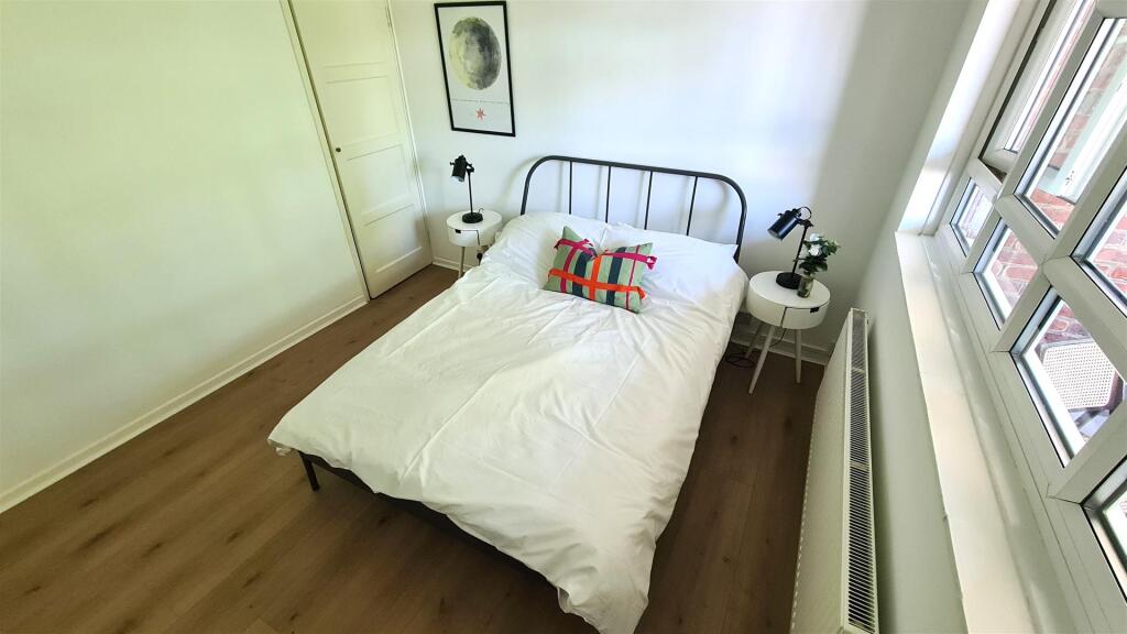 Bed 2