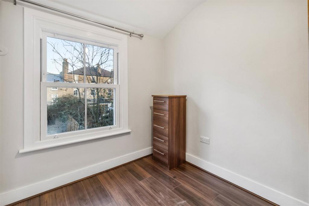 Flat 1, 48 Lambert Road-5.jpg