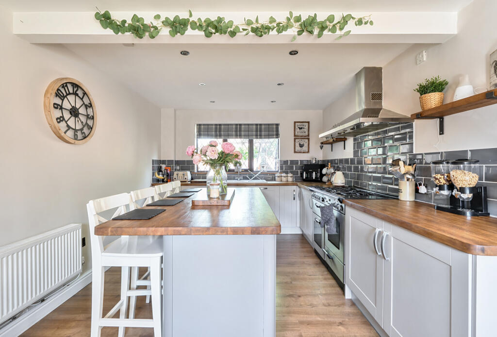 1314387-4-685ed07...