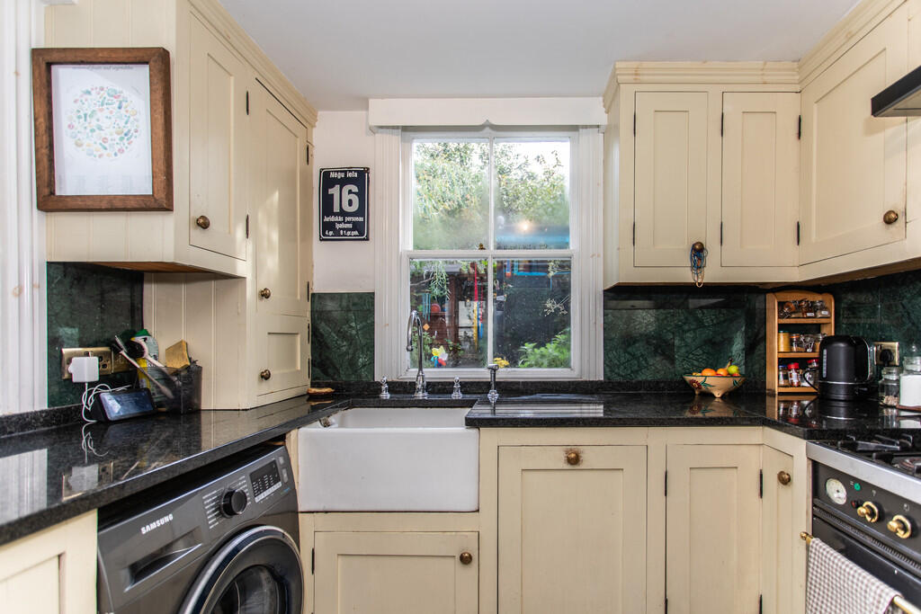 24 Lorne Road33