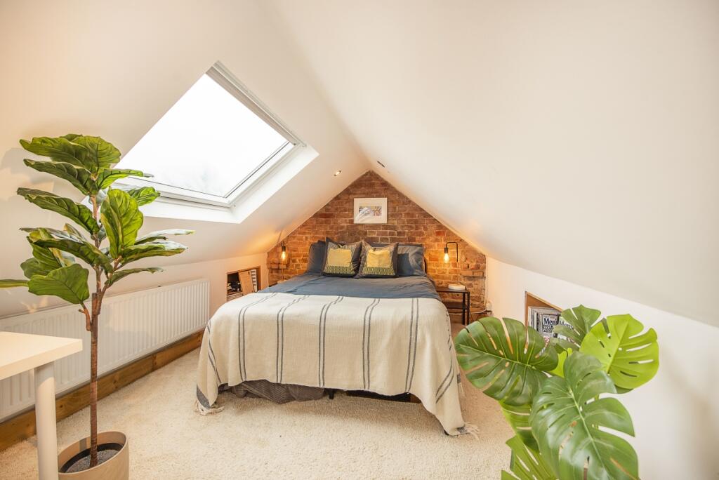 Loft bedroom A