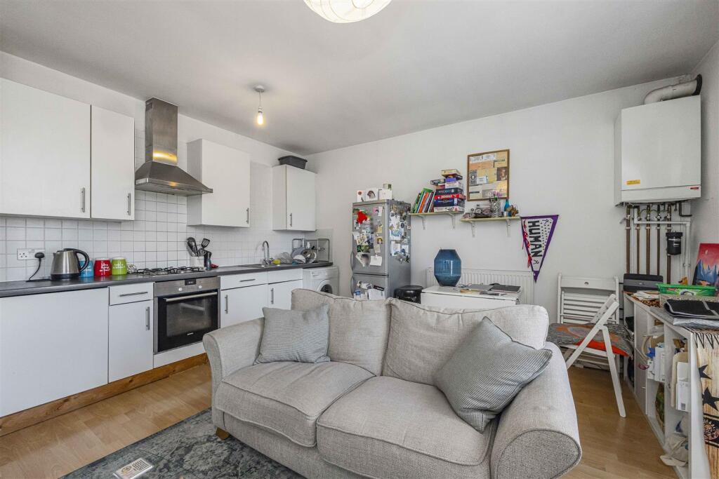 Flat C 9 Exmouth Street -011.JPG