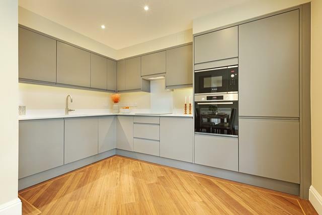 PG-PH-P1-ShowApt-Apr23-096.jpg