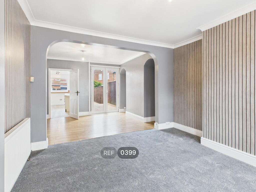Living /Dining area