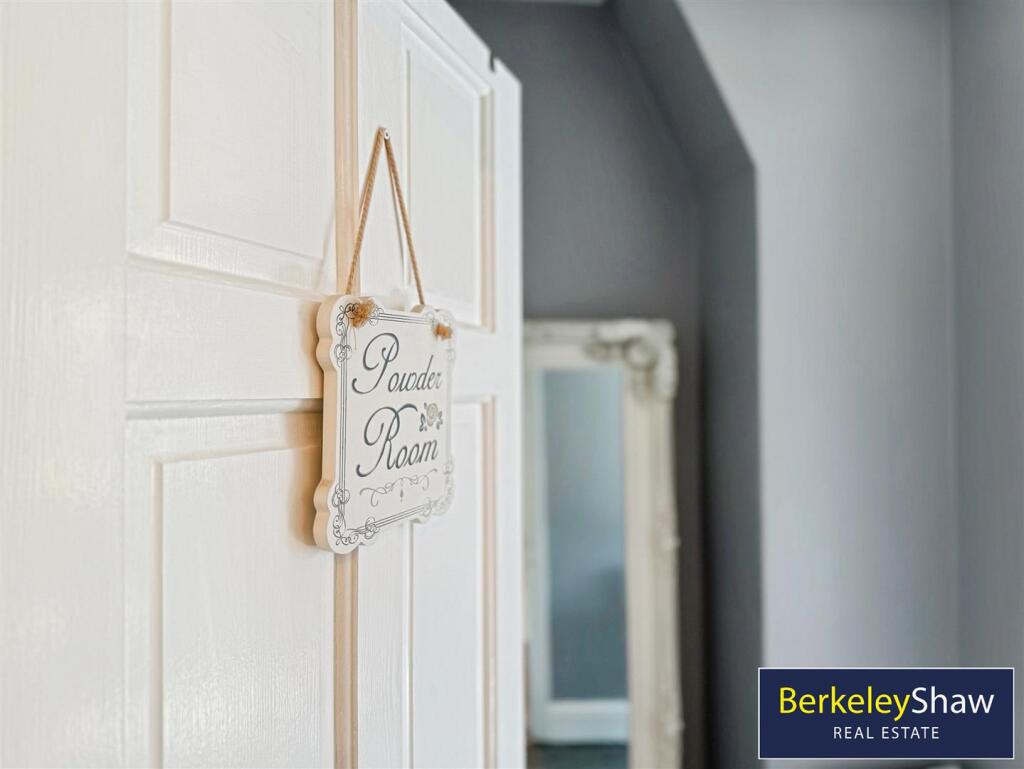 7f666e97--4674-B156-C8DEA133A28A-99237-00000D391F8