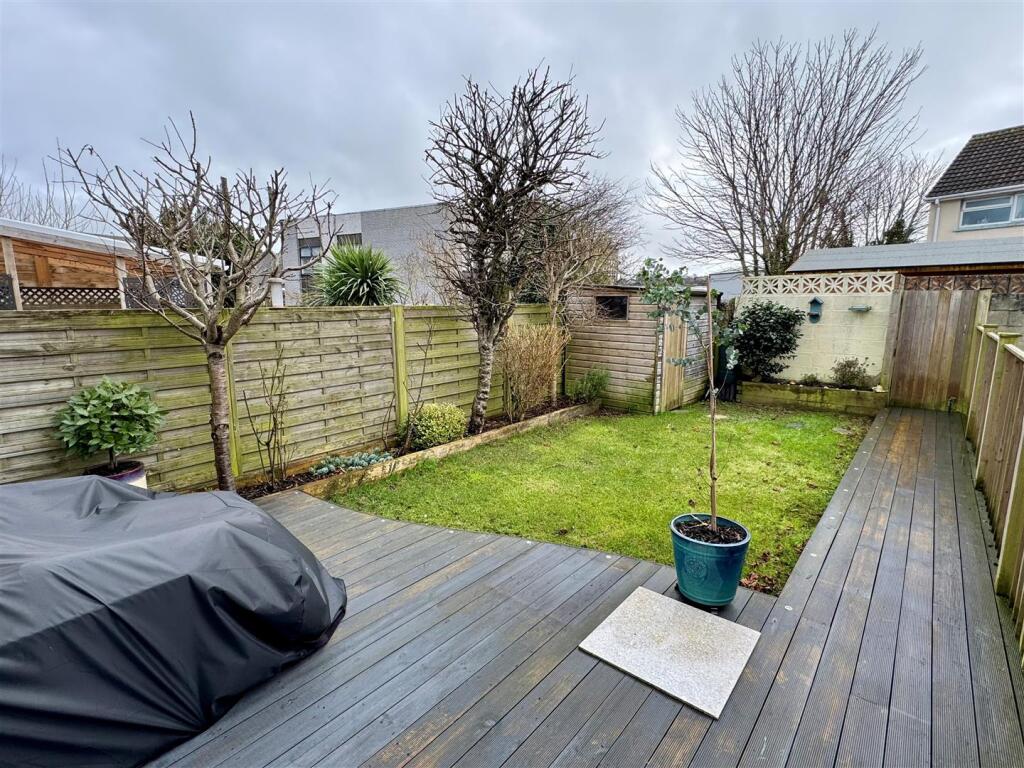 14 Bramble Close Garden