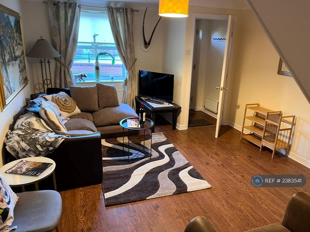 Entrance Lounge 