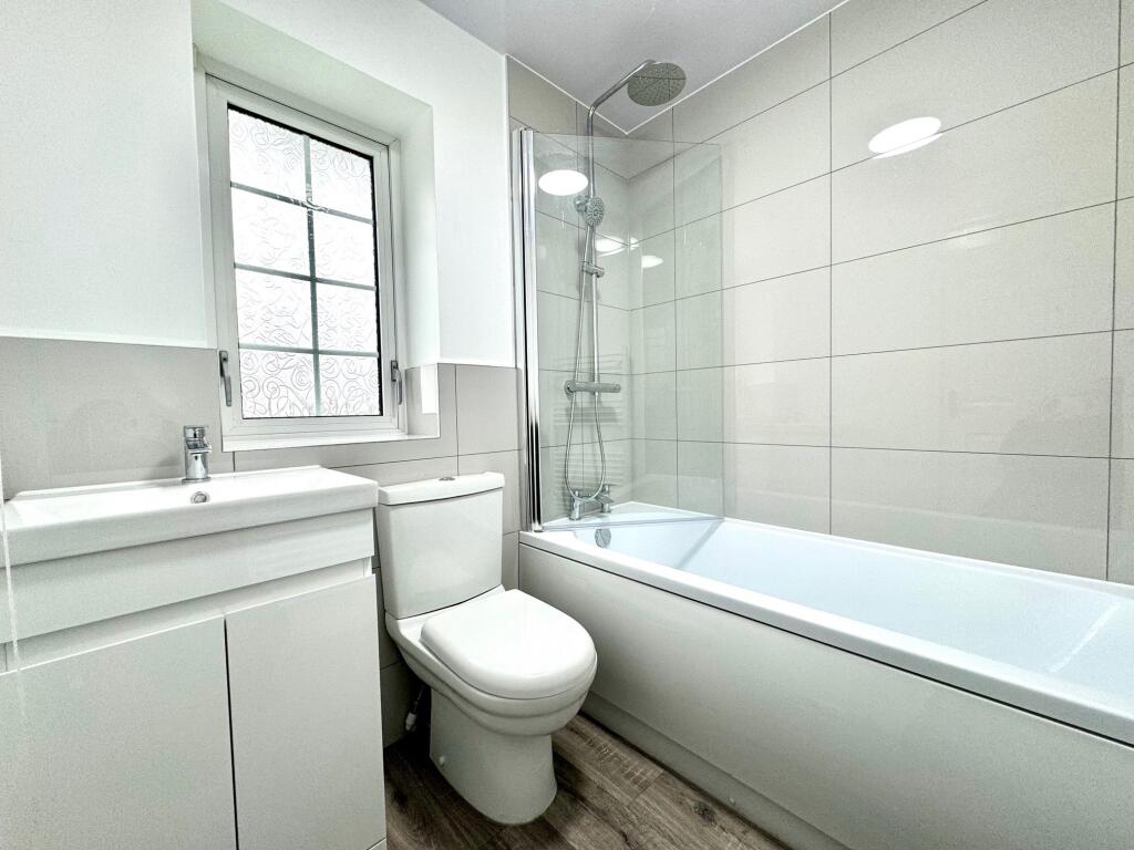 Family bathroom
