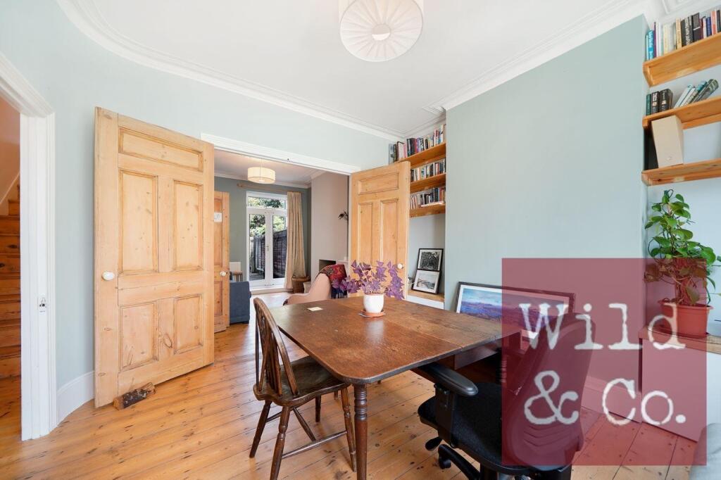 Roding Road - h6nQBNRJCM4rbeF4ma12.jpg