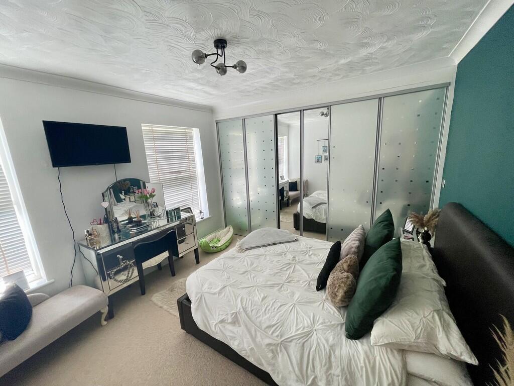 master bedroom 2