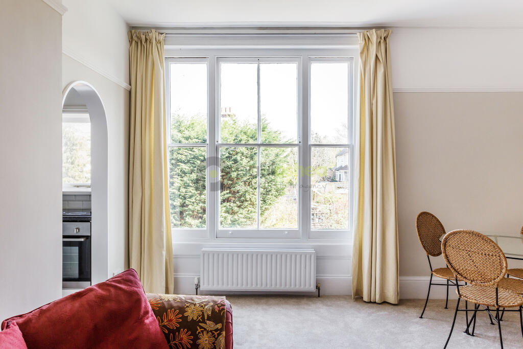 Flat-4-43-St-Peters-Road-6