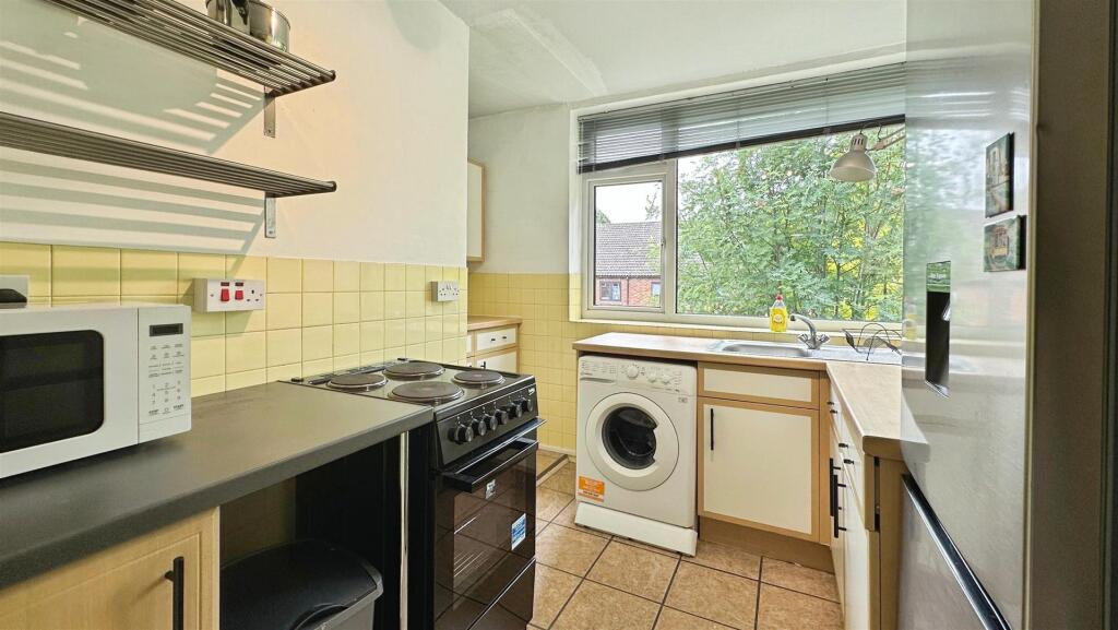 171afaa5--41F4-870C-7D8586A9ED6B-61919-000014AA111