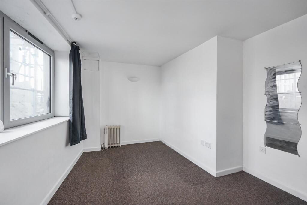 20251027043324 DSC07312 BOUwR T202510270832.jpg