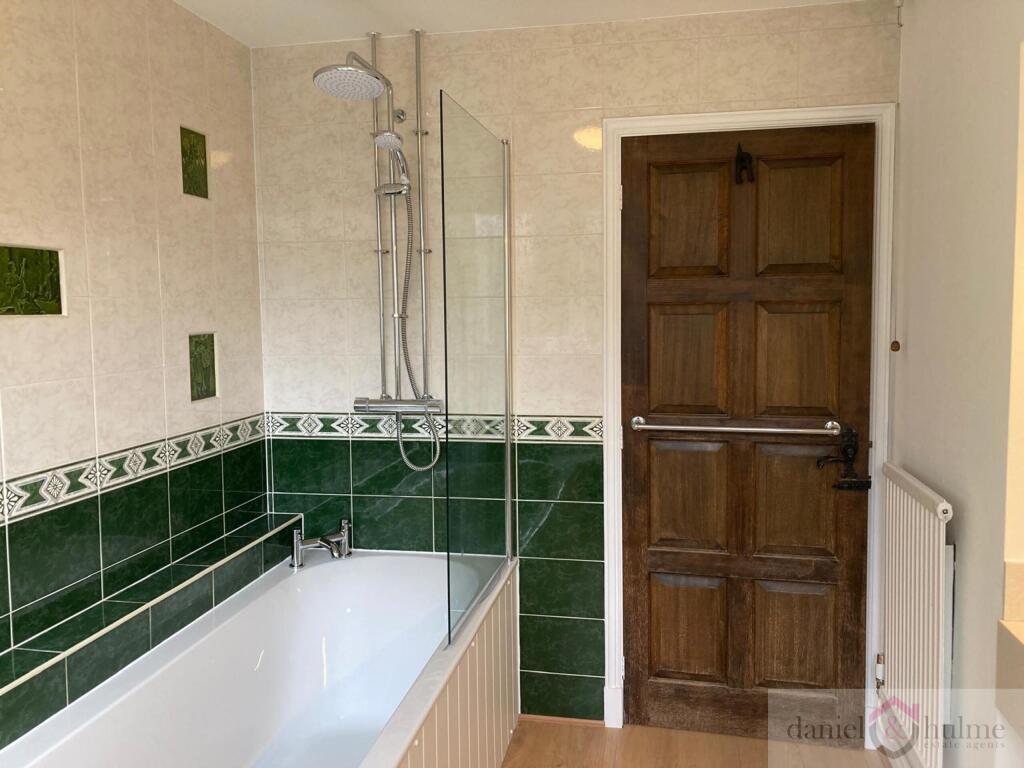 WhatsApp Image 2025-02-19 at 15.53.08 (2).jpeg