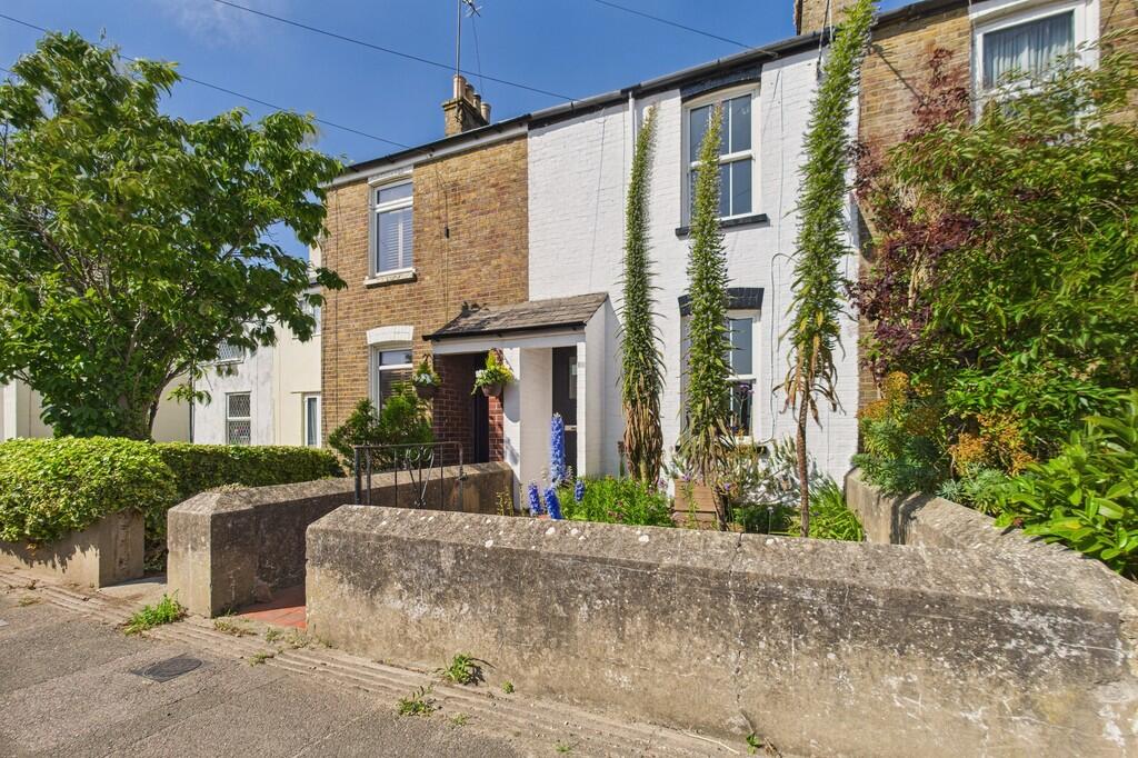 CAM01085G0-PR0581...