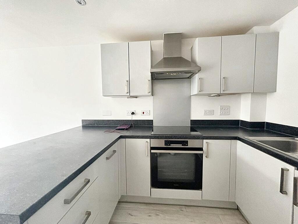 Kitchen/Living Area