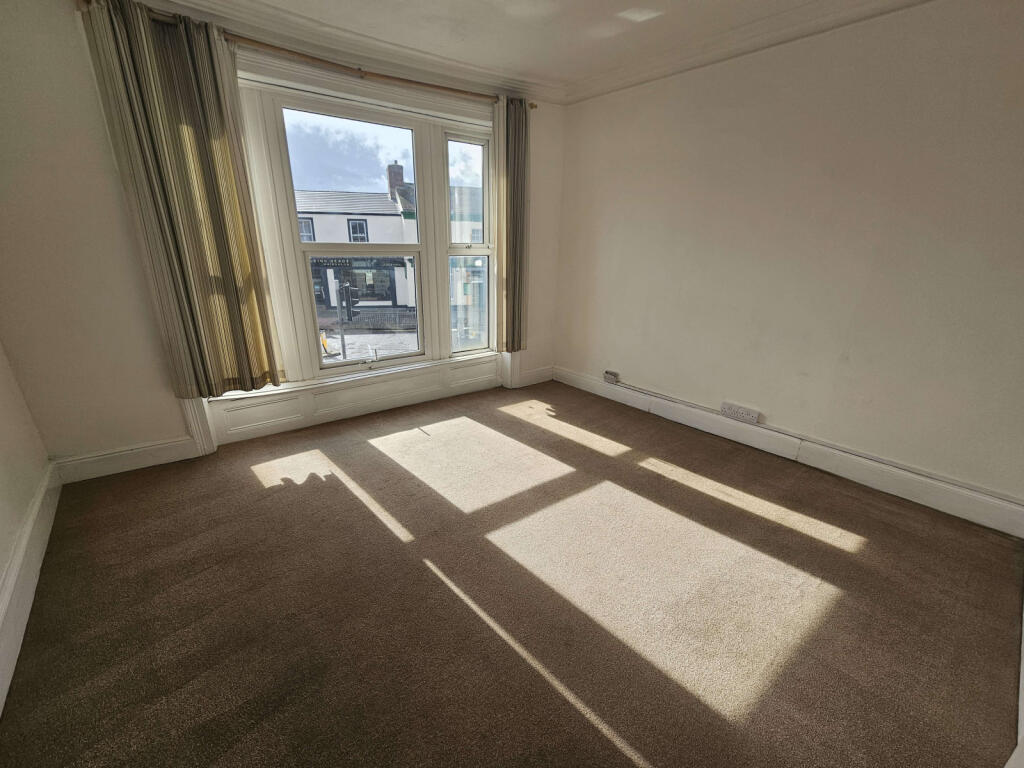 Double Room In A Shared House