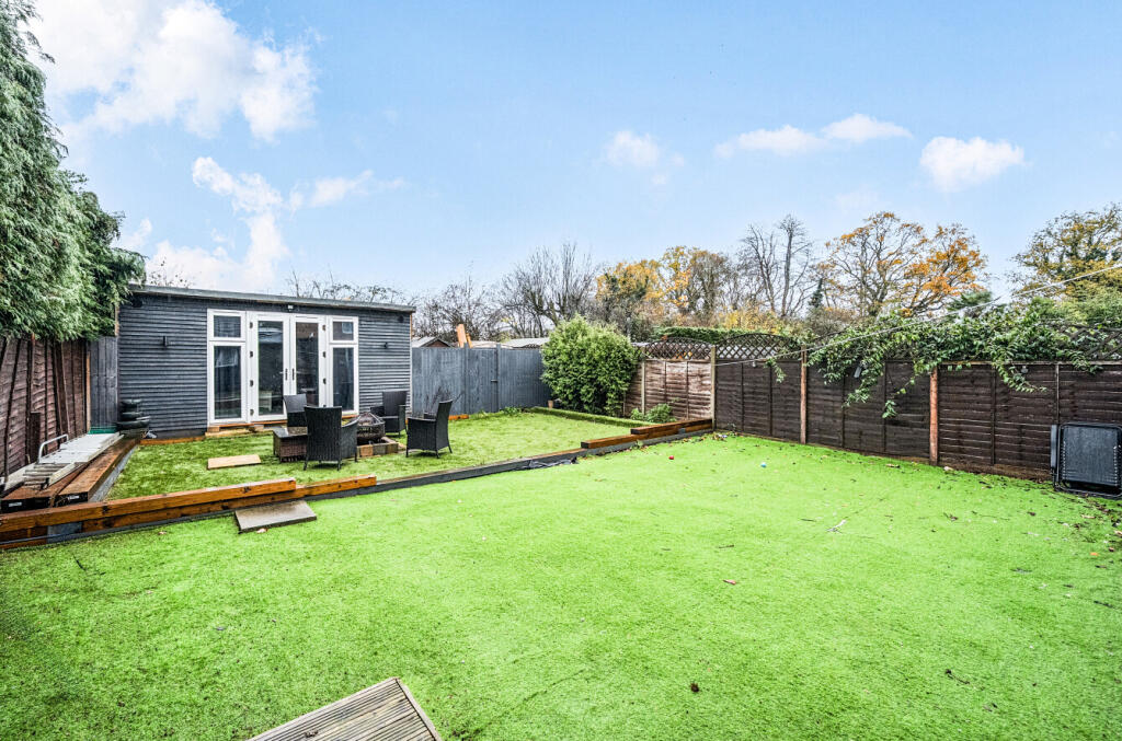 1383680-10-692da8...