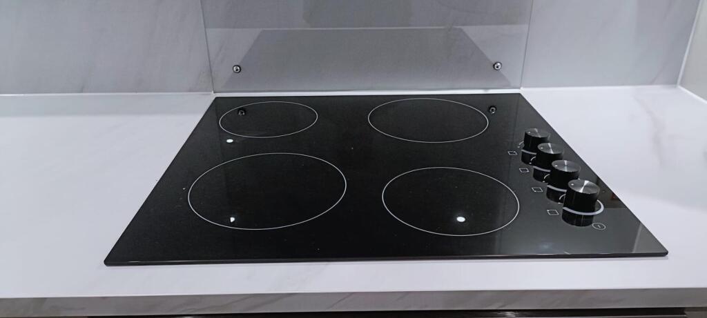 WhatsApp Image 2025-10-16 at 18.02.25 (1).jpeg