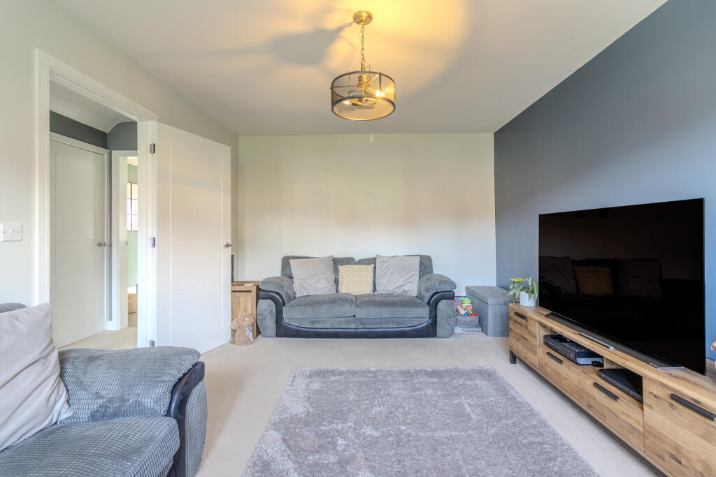 4 Blackthorn Avenue (5 of 23)