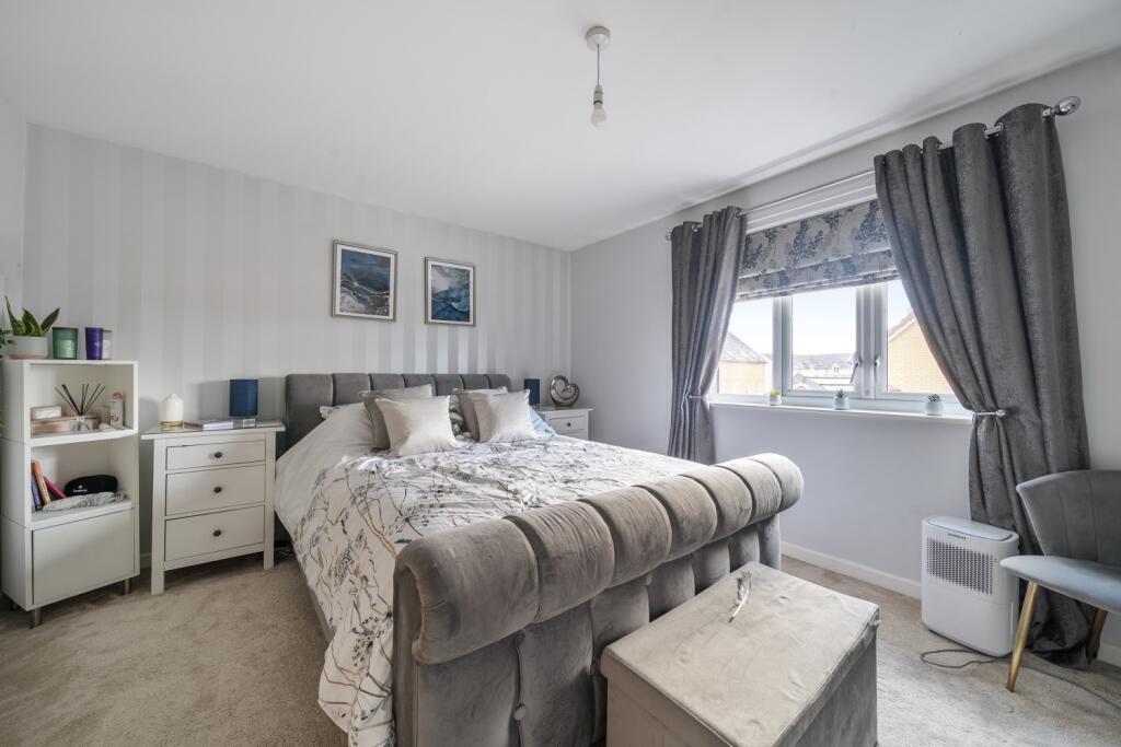 1393211-15-695ba2ba9669e