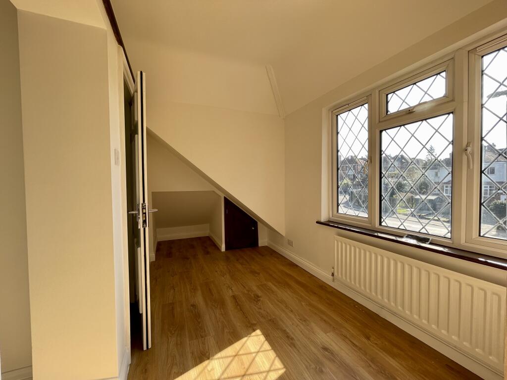 Room 2 (3)