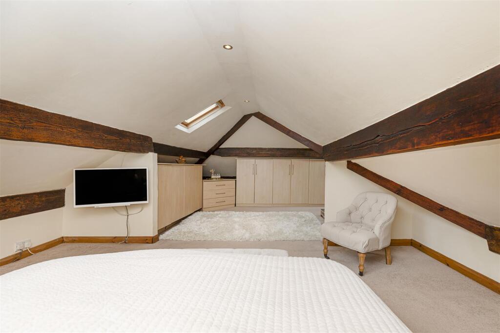 Bramleys Estate Agents - Dalmeny Avenue - Crosland