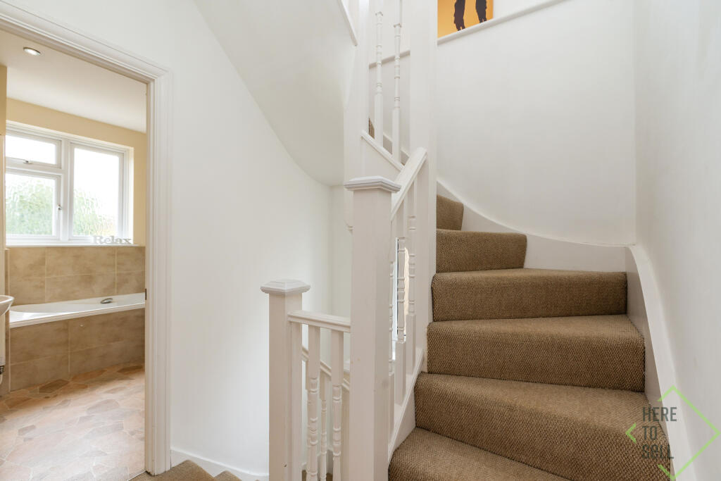 39 Kilvinton Drive, Enfield, EN2 0BE-28