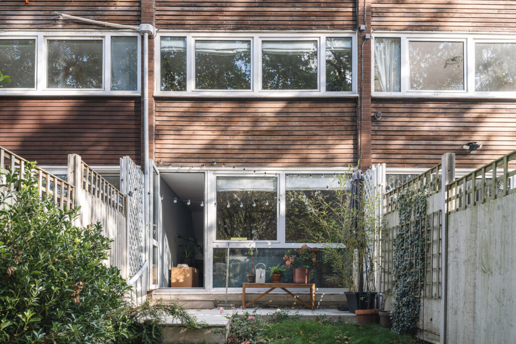 318815 - 50KitleyGardens_HighRes-28.jpg