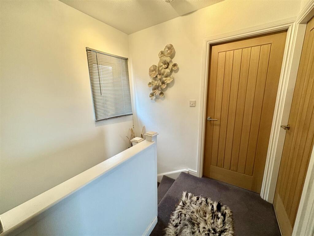 Bramleys Estate Agents - High Bank Close - Elland 