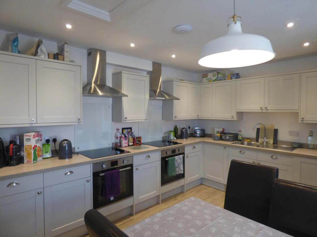 Communal Kitchen