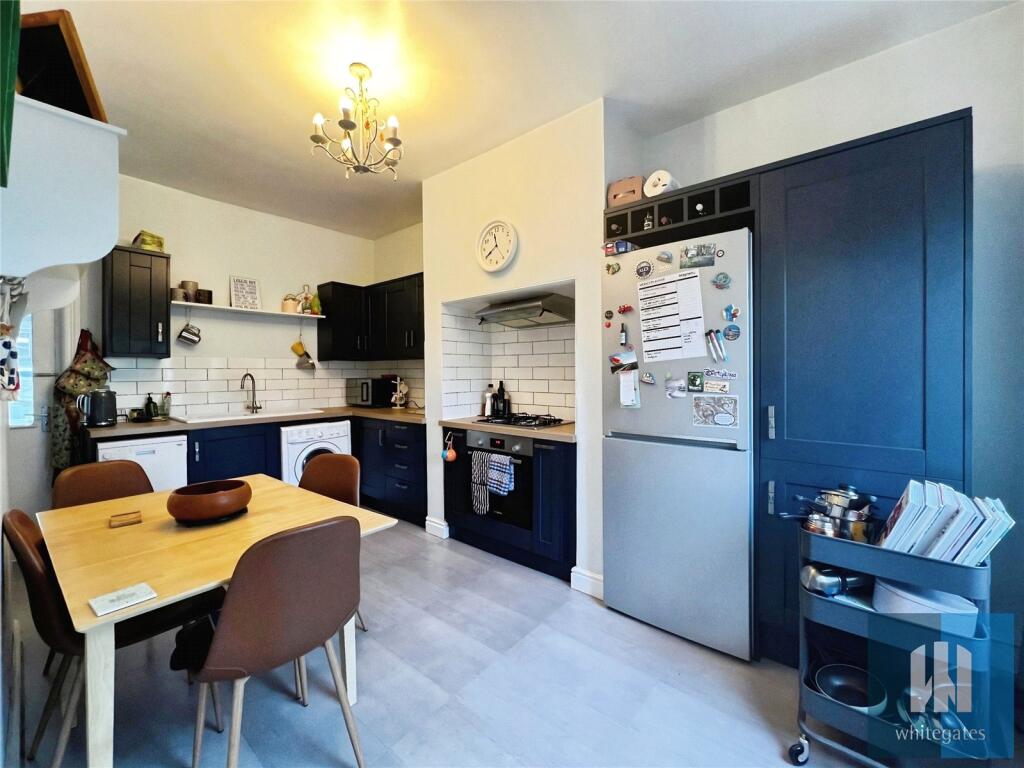 Calder Road, Mirfield, WF14