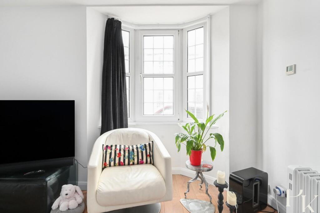 32-cheltenham-place-bn1 (16).jpg