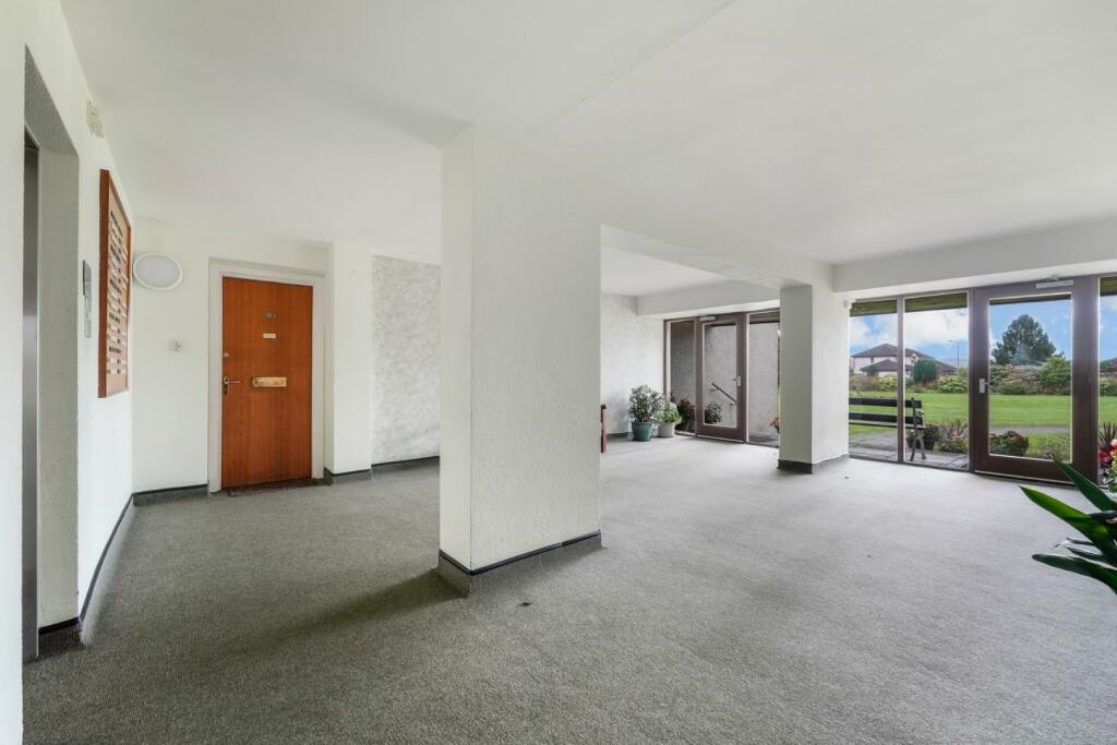 1d kirklands, largs 00024.jpg