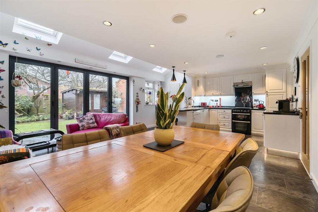 Kitchen / Breakfast room