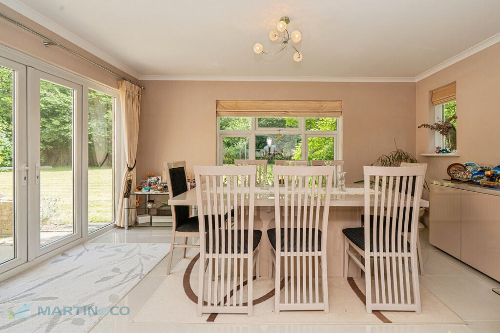 gu228hp-fa-dsc003...