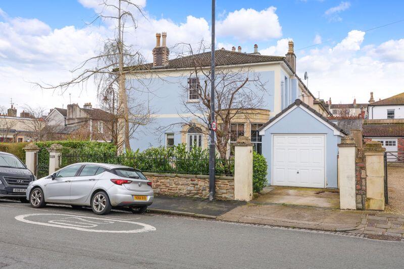 External incl. garage