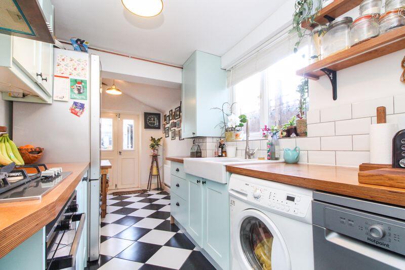Kitchen/Breakfast