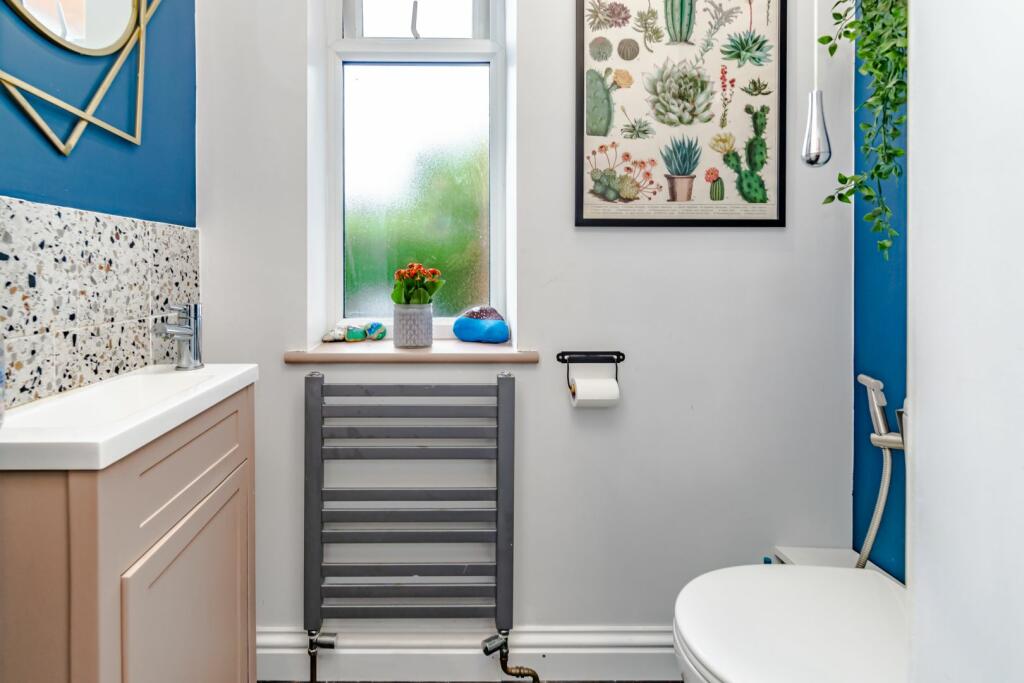 Downstairs Bathroom